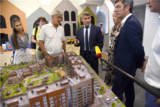 Олег Николаев познакомился с перспективами развития района «Новый город» в Чебоксарах