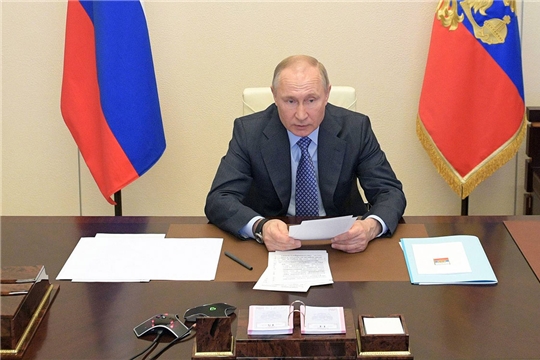 Путин поручил проработать меры поддержки для предприятий моногородов
