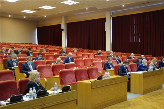 В Чувашии приняли закон о Стратегии социально-экономического развития региона до 2035 года