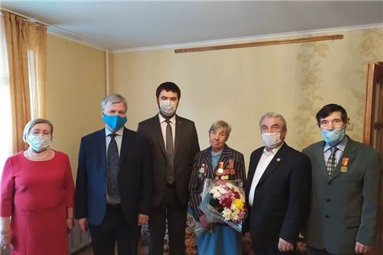 5 декабря исполнилось 95 лет ветерану Совета ветеранов Минэкономразвития Чувашии