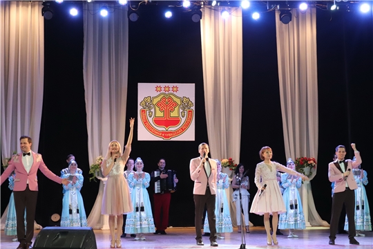 Республиканский фестиваль, посвящённый 100-летию со дня образования Чувашской автономной области, стартовал в Алатыре