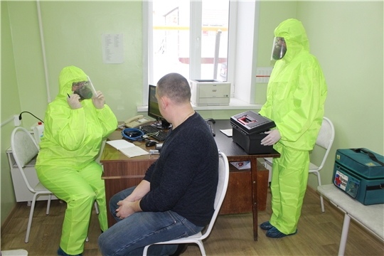 В Алатырской ЦРБ провели учения при обнаружении пациента с подозрением на коронавирус