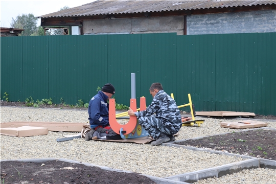 г. Алатырь: завершаются работы по благоустройству сквера в районе бывшего пожарного пруда по улице Гагарина