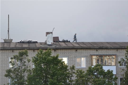 В Алатыре продолжается капитальный ремонт многоквартирных домов