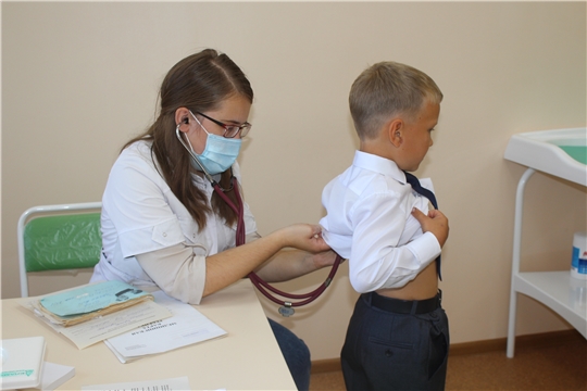 В алатырскую детскую поликлинику пришёл на работу молодой врач-педиатр