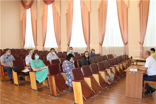 В Алатыре состоялось заседание городской комиссии по профилактике правонарушений