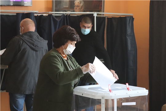 Явка избирателей в Алатыре к 15 часам составила 36,09%