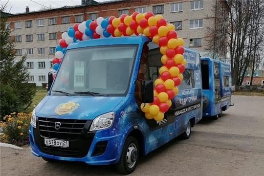 Алатырский технологический колледж получил новый автомобиль мобильного технопарка «Кванториум»