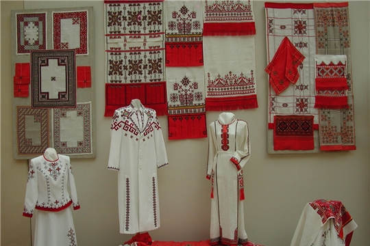 В Чувашии сегодня празднуют День чувашской вышивки