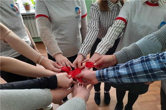Школьники Алатыря приняли участие во Всероссийской акции «Стоп ВИЧ/СПИД»