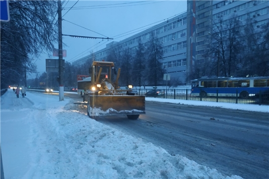 Жилищно-коммунальные службы Московского района г. Чебоксары проводят своевременную работу по уборке снега