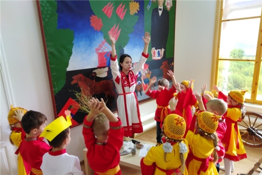В детских садах г. Чебоксары успешно реализуется муниципальный проект «Культурное наследие Чувашии заботливо и бережно храним»