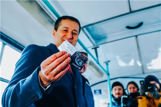Проезд на троллейбусах и автобусах в Чебоксарах и Новочебоксарске до конца года будет дешевле на 2 рубля