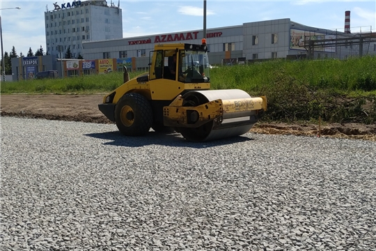 Продолжаются работы по реконструкции автомобильной дороги ул. Фрунзе в г. Канаш