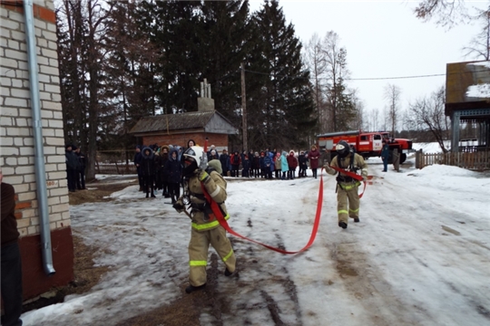 Огнеборцы успешно ликвидировали пожар в Красноармейском районе