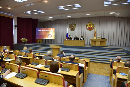 Встреча Олега Николаева с членами Народного штаба