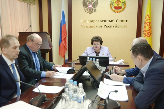 Еженедельное совещание с руководителями комитетов парламента