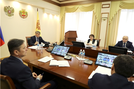 Еженедельное совещание  с правительством республики