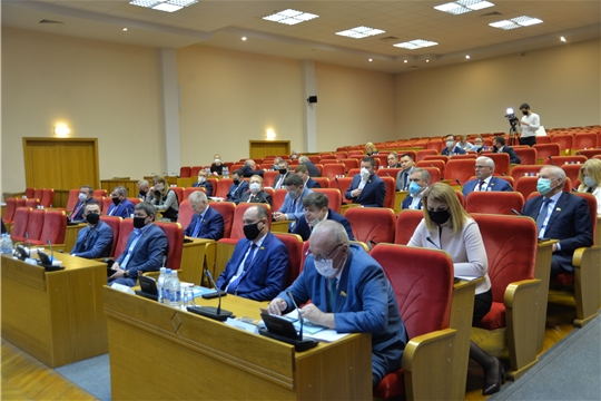 Принят закон о снижении налоговой нагрузки на бизнес региона