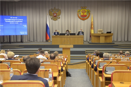 Депутаты Госсовета Чувашии обсудили закон о самозанятых