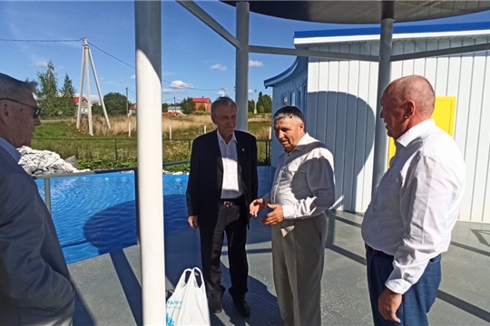 Вячеслав Рафинов посетил строящуюся рыбную ферму