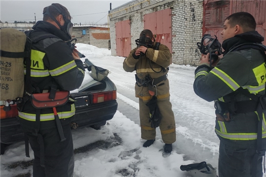 Газодымозащитники пожарно-спасательной части города Шумерля совершенствуют навыки работы