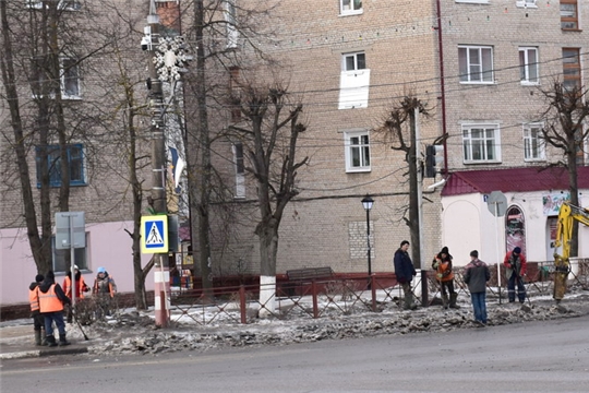 Уборка снежных отвалов и наледи на проезжей части