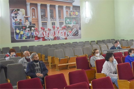 Встречи главы администрации города Шумерля Валерия Шигашева и представителей ТСЖ стали традиционными