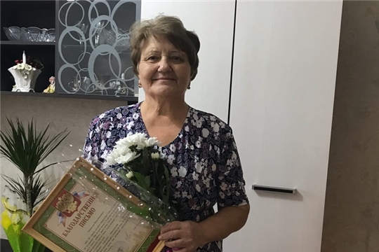 70-летний юбилей отметила член Совета ветеранов города Шумерля, бывший руководитель историко-краеведческого музея Нина Ивановна Базанова