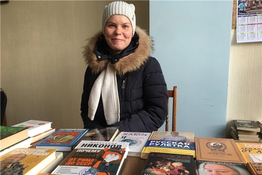 Новочебоксарцы активно участвуют в акции «Дарите книги с любовью»