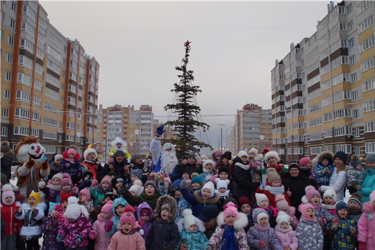 В микрорайоне Новый город состоялся новогодний дворовый праздник
