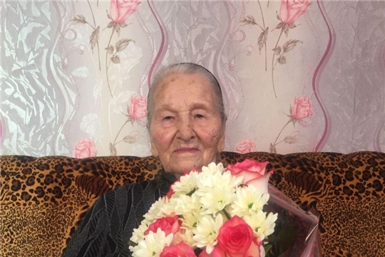 Жительница Калининского района отметила свой 95-летний юбилей
