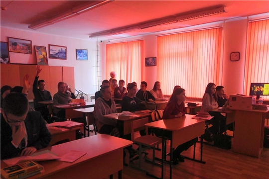 Калининский район: в рамках Дня российского студенчества состоялась встреча со школьниками выпускных классов
