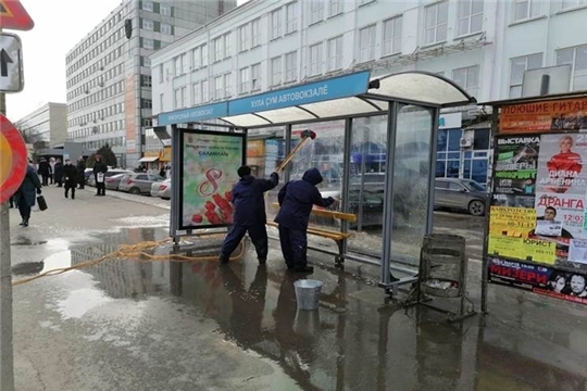 Службы ЖКХ Чебоксар перешли на весенний режим работы