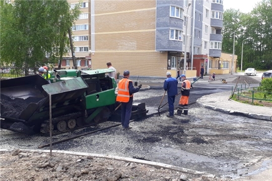 В городе Чебоксары завершаются работы по ремонту дорог