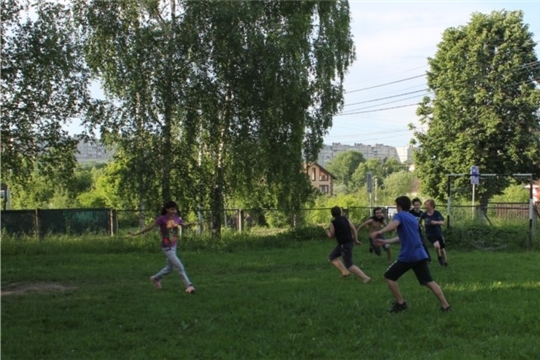 Играть – здоровье укреплять