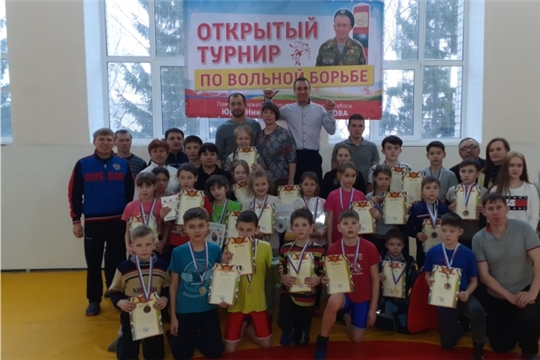 В селе Вутабоси состоялся открытый турнир по вольной борьбе памяти Юрия  Михайлова