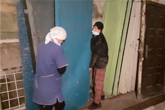 В эти майские дни работники Вутабосинского СДК были заняты очисткой подвала здания