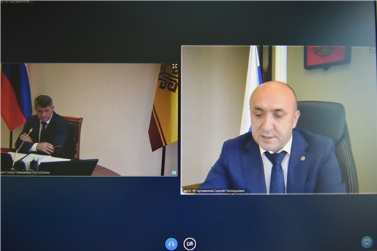 Заместитель Председателя Кабинета Министров Чувашской Республики – министр сельского хозяйства Сергей Артамонов доложил о ходе реализации программ развития сельских территорий