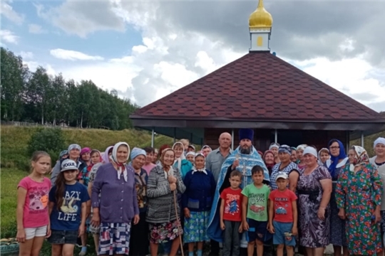 В деревне Чагаси состоялось освящение святого источника в честь иконы Казанской Божией Матери