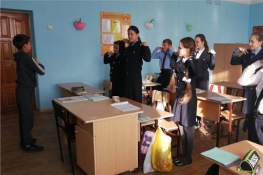 1 октября в 7 классе Ухманской средней школы утро началось с зарядки