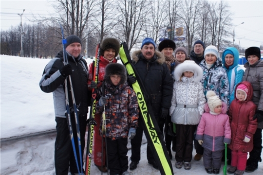 Сотрудники Контрольно-счетной палаты Чувашской Республики приняли участие в XXXIII Всероссийской массовой лыжной гонке «Лыжня России-2015»