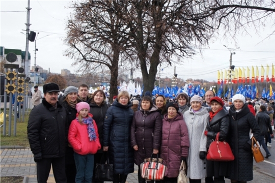 Сотрудники Контрольно-счетной палаты Чувашской Республики приняли участие в праздничном митинге, посвященном Дню народного единства