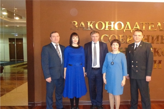 20-21 декабря сотрудники Контрольно-счетной палаты Чувашской Республики побывали по обмену опытом в Счетной палате Ульяновской области