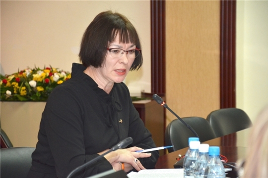 Аудитор Контрольно-счетной палаты Чувашской Республики Ирина Иракина выступила на заседании Комитета по социальной политике и национальным вопросам