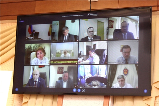 Олег Николаев предложил активнее использовать цифровые технологии в борьбе с коррупцией