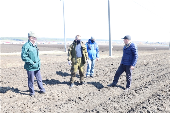 В центре внимания главы администрации Комсомольского района А.Н. Осипова - разносторонние вопросы