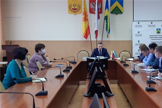 Заседание оперативного штаба по предупреждению завоза и распространения новой коронавирусной инфекции на территории Комсомольского района