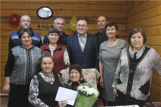 95-летний юбилей труженицы тыла  Челышевой Валентины Якимовны