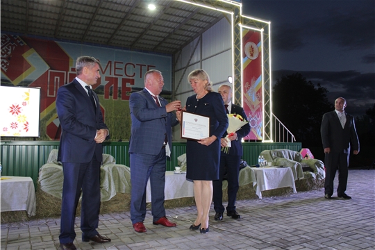 Людмила Емельянова награждена Почетной грамотой Совета Федерации Российской Федерации